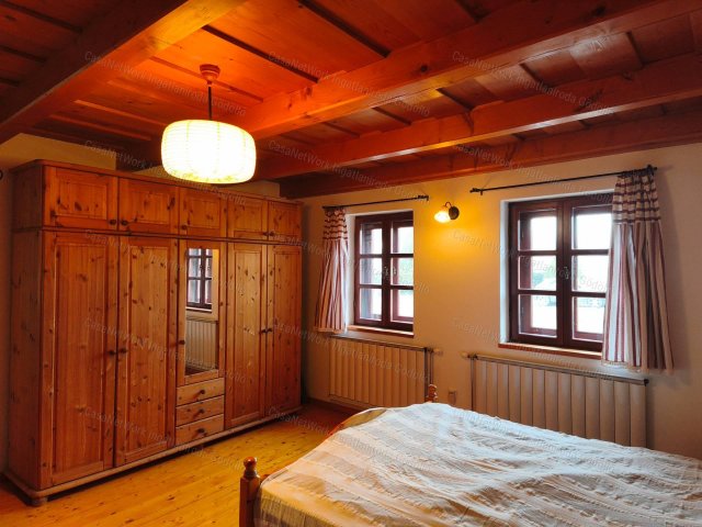 Eladó családi ház, Veresegyházon 196 M Ft, 3 szobás