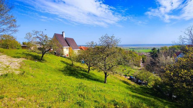 Eladó telek, Sukorón 44 M Ft / költözzbe.hu