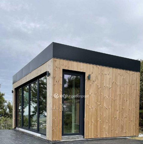 Eladó nyaraló, Szekszárdon 41 M Ft, 1 szobás