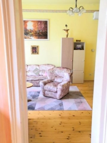 Eladó téglalakás, Budapesten, VI. kerületben 135 M Ft, 3 szobás