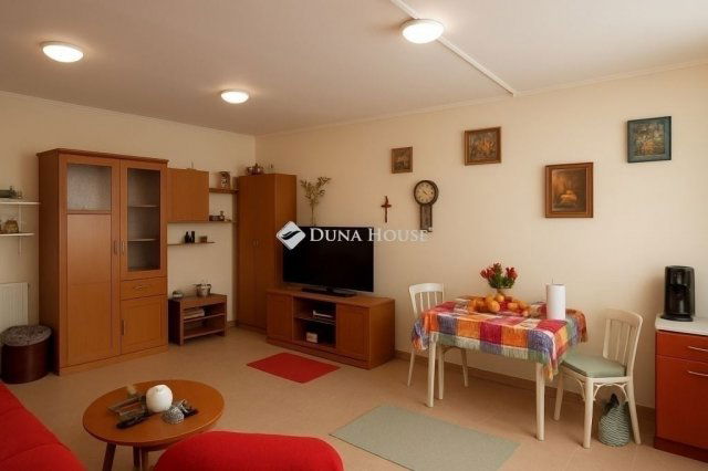 Eladó ikerház, Budapesten, XVII. kerületben 75 M Ft, 3+1 szobás