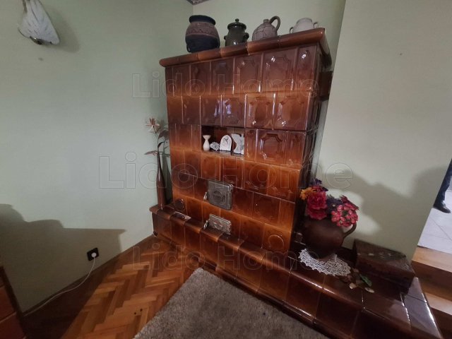 Eladó családi ház, Kaposváron 110 M Ft, 5+3 szobás