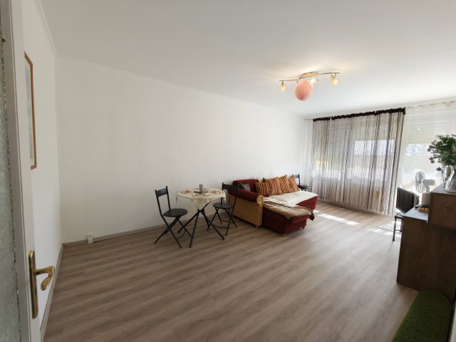 Eladó panellakás, Százhalombattán, Erkel Ferenc körúton