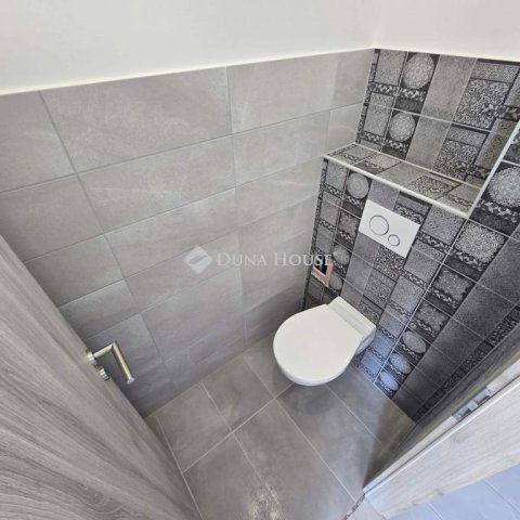 Eladó téglalakás, Lajosmizsén 62.6 M Ft, 3 szobás