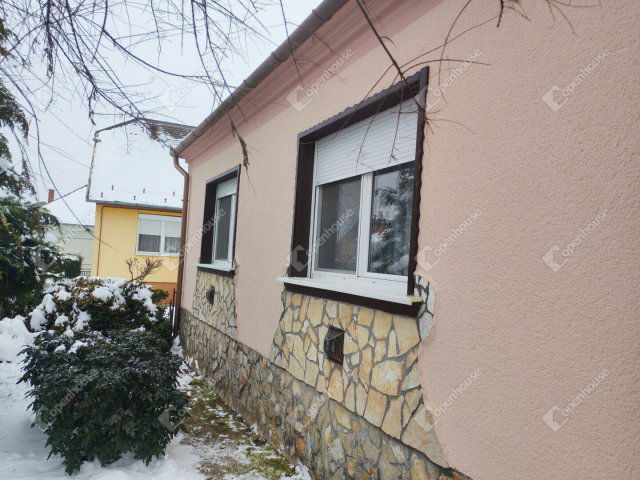 Eladó családi ház, Becsehelyen 32 M Ft, 3 szobás