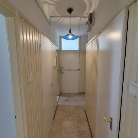 Eladó panellakás, Kecskeméten 34.5 M Ft, 2 szobás