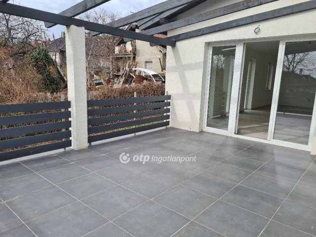 Eladó ikerház, Érden 126 M Ft, 4 szobás / költözzbe.hu