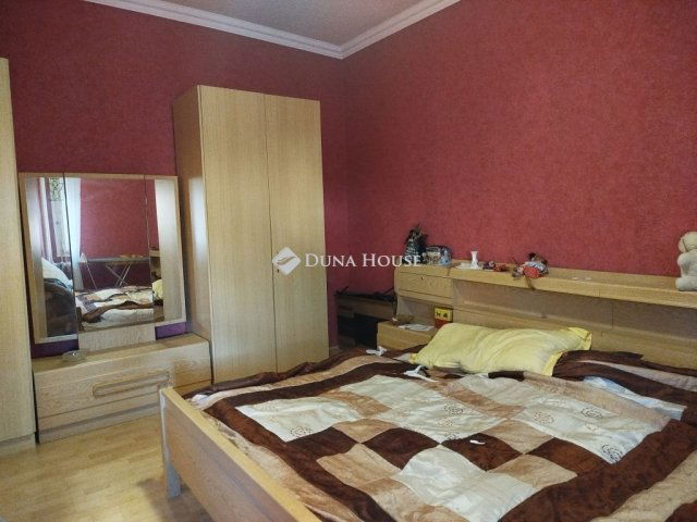 Eladó családi ház, Soltvadkerten 29.99 M Ft, 2 szobás