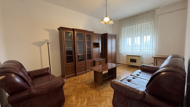 Eladó téglalakás, Debrecenben 63 M Ft, 2 szobás
