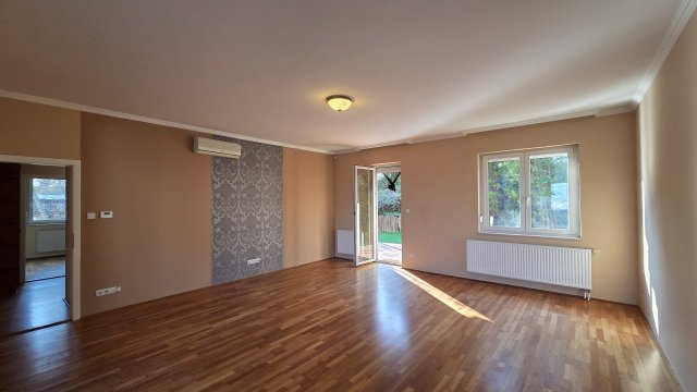 Eladó téglalakás, Budapesten, XI. kerületben, Zólyomi úton