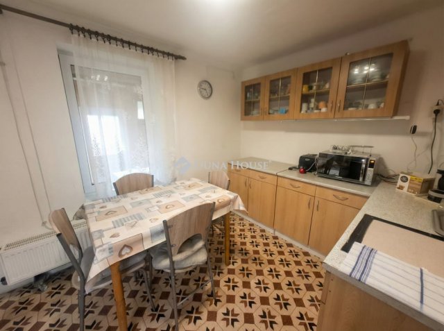 Eladó családi ház, Budapesten, XVIII. kerületben 95 M Ft