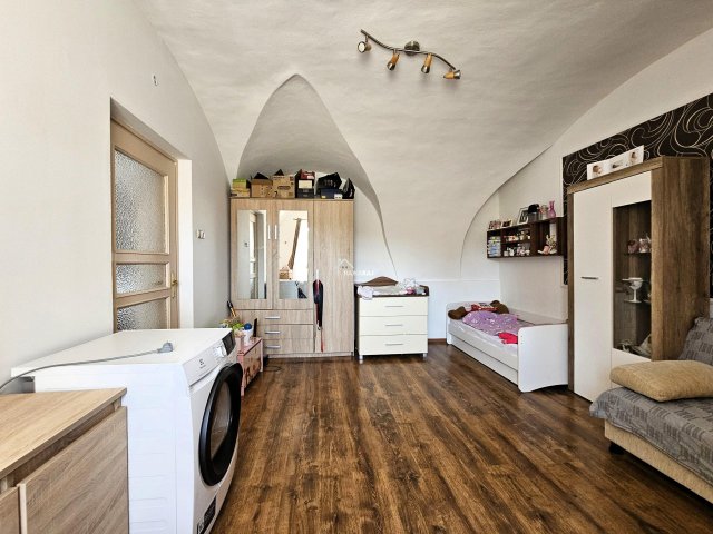Eladó sorház, Rajkán 26.5 M Ft, 2 szobás / költözzbe.hu