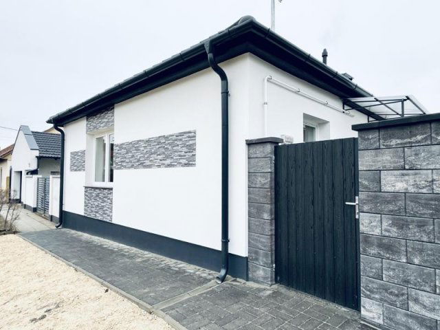 Eladó családi ház, Nagykátán 75 M Ft, 3 szobás