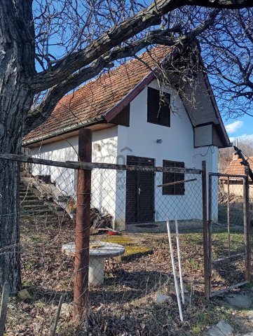 Eladó családi ház, Szekszárdon, Cinka utcában 19.9 M Ft