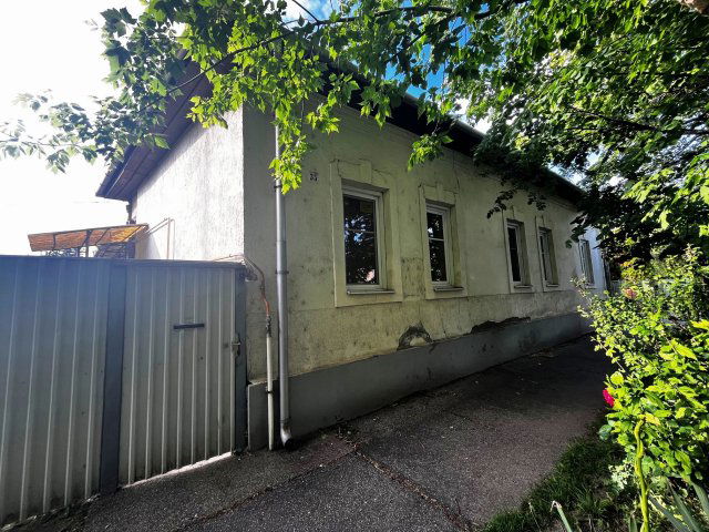 Eladó családi ház, Jászberényben 41.9 M Ft, 3+1 szobás