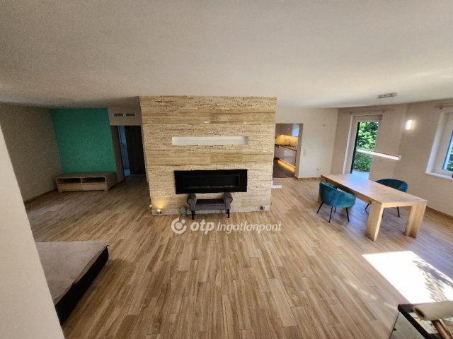 Eladó családi ház, Érden 285 M Ft, 7 szobás