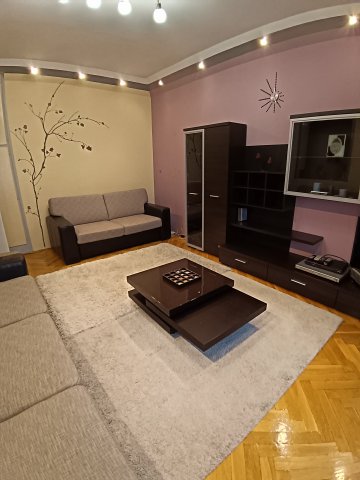 Kiadó téglalakás, albérlet, Szegeden 190 E Ft / hó, 2 szobás