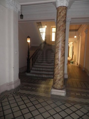 Eladó téglalakás, VI. kerületben, Bajcsy-Zsilinszky úton