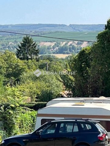 Eladó nyaraló, Telekin 65 M Ft, 5 szobás / költözzbe.hu