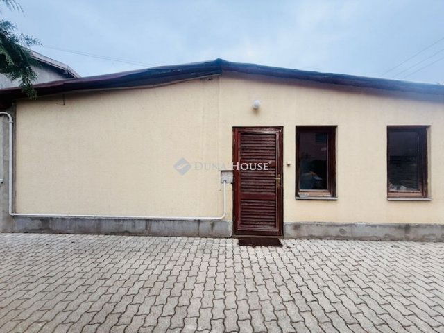 Eladó családi ház, Vecsésen 42.9 M Ft, 3 szobás