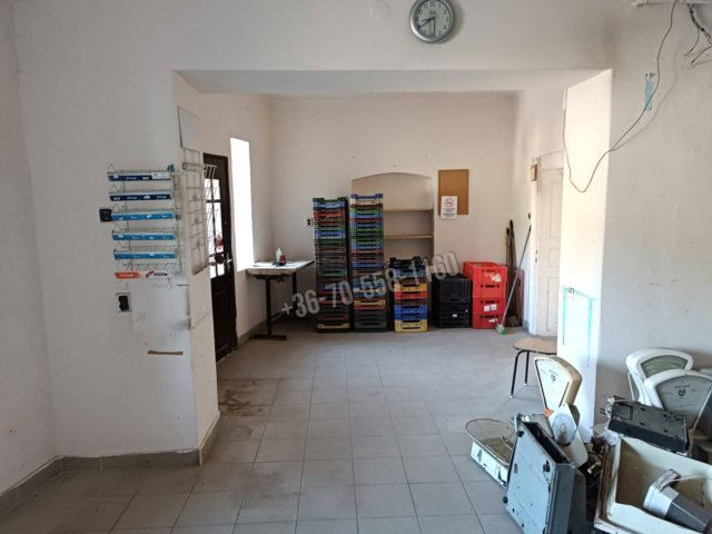 Eladó családi ház, Kemencén 21.9 M Ft, 3 szobás