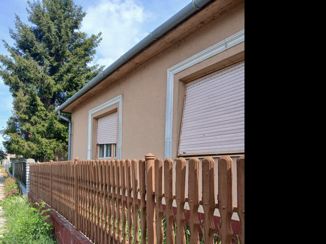 Eladó családi ház, Polgáron 16.9 M Ft, 3 szobás