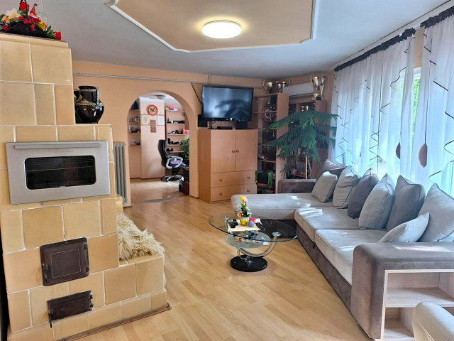 Eladó családi ház, Kiszomboron, Széchenyi utcában 35 M Ft
