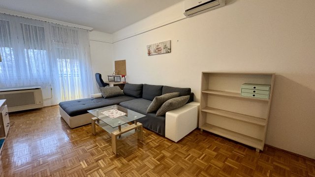 Kiadó téglalakás, albérlet, Debrecenben 220 E Ft / hó, 2 szobás