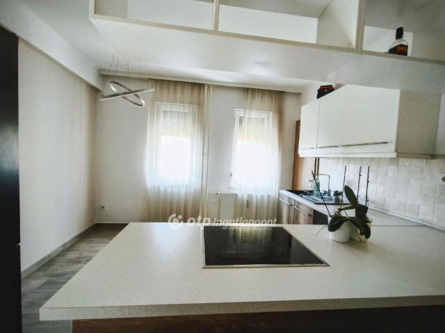 Eladó téglalakás, Budapesten, XI. kerületben 95 M Ft, 2 szobás