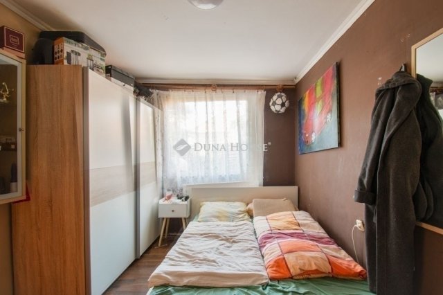 Eladó családi ház, Üllőn 109.9 M Ft, 5 szobás