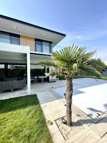 Eladó ikerház, Budapesten, III. kerületben 398.9 M Ft, 5 szobás