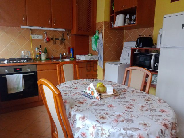 Eladó téglalakás, Vácon 61.9 M Ft, 2 szobás