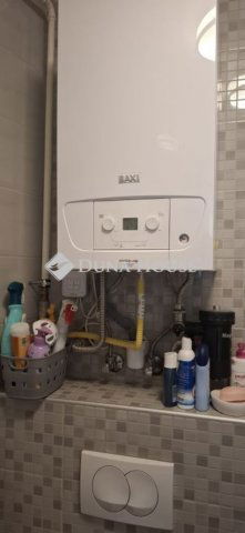 Eladó téglalakás, Pécsett 69.9 M Ft, 1+2 szobás