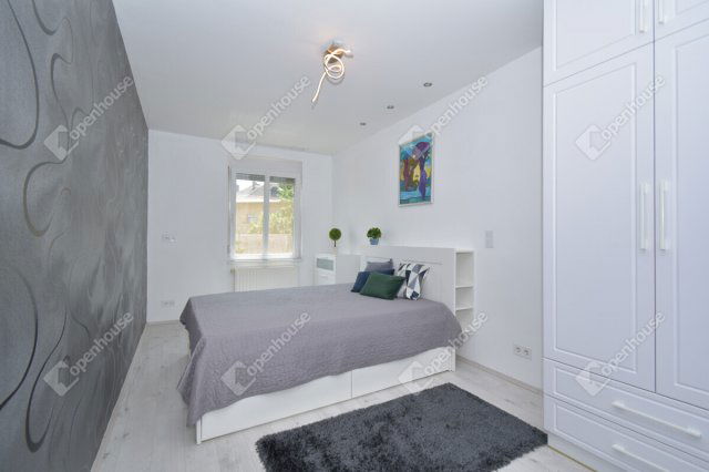 Kiadó téglalakás, albérlet, Szegeden 220 E Ft / hó, 2 szobás