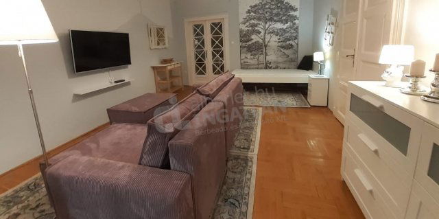 Kiadó téglalakás, albérlet, VII. kerületben, Marek József utcában