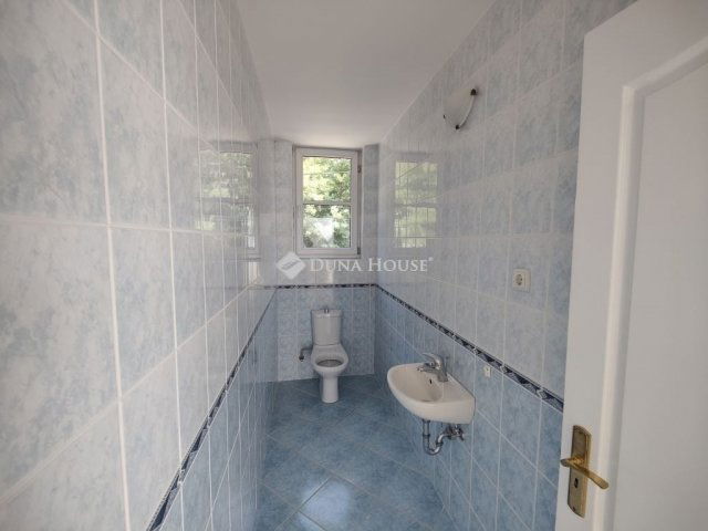 Eladó családi ház, Budapesten, XVIII. kerületben 209 M Ft