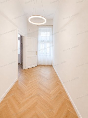 Eladó téglalakás, Budapesten, VI. kerületben, Dessewffy utcában