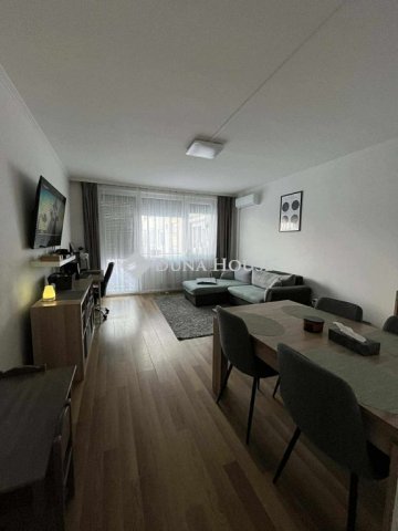 Eladó panellakás, Dabason 62.9 M Ft, 2 szobás