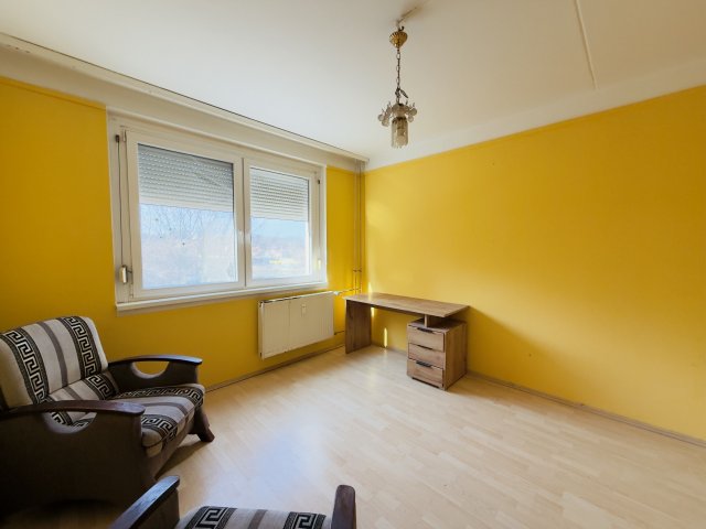 Eladó panellakás, Miskolcon, Kis-Hunyad utcában 40.49 M Ft