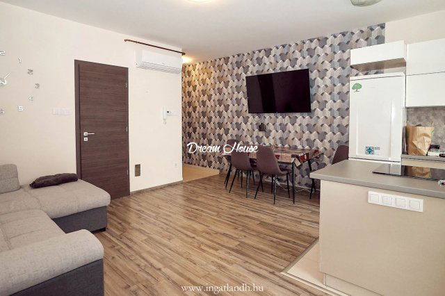 Kiadó téglalakás, albérlet, Nyíregyházán 170 E Ft / hó