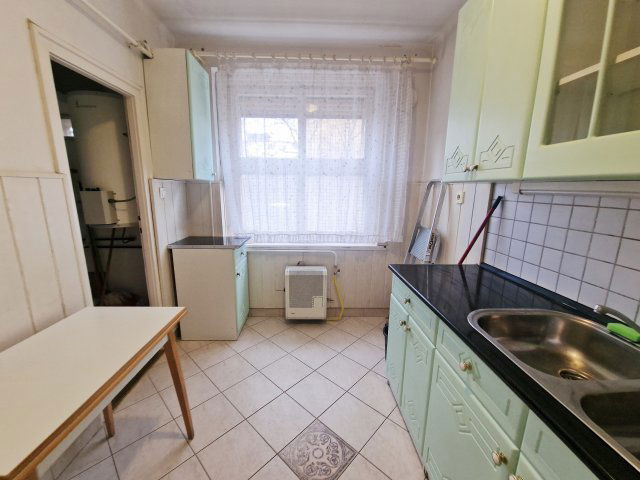 Eladó téglalakás, Budapesten, XXI. kerületben, Rakéta utcában