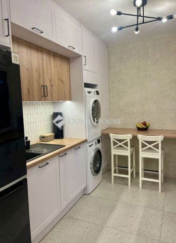 Eladó téglalakás, Debrecenben 89 M Ft, 3 szobás