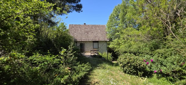 Eladó nyaraló, Isztiméren 23 M Ft, 2 szobás