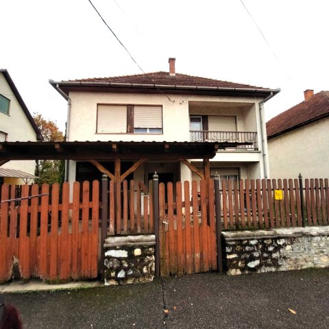 Eladó családi ház, Szendrőn 19.9 M Ft, 4 szobás