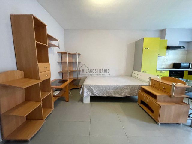 Kiadó téglalakás, albérlet, Debrecenben 170 E Ft / hó, 1 szobás