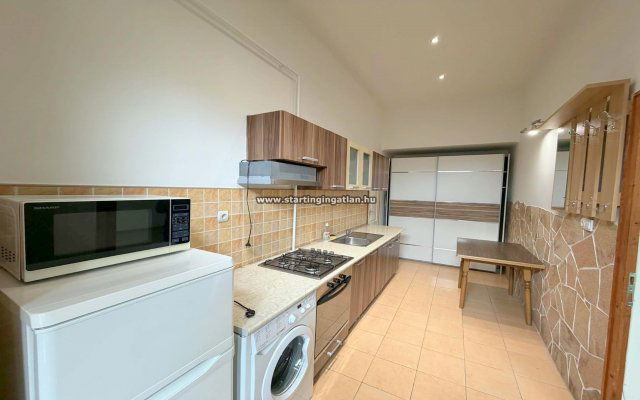 Eladó téglalakás, Budapesten, VIII. kerületben, József utcában