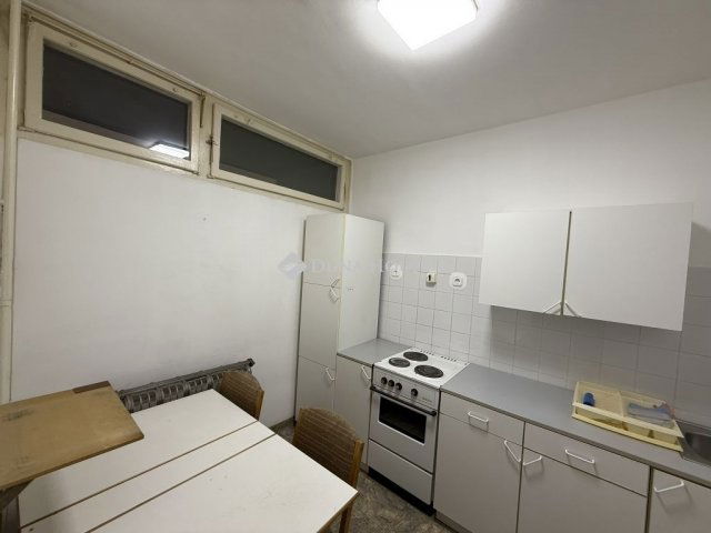 Eladó téglalakás, Budapesten, XVIII. kerületben 69.9 M Ft