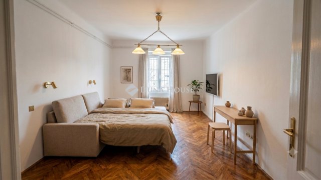 Eladó téglalakás, Budapesten, X. kerületben 28 M Ft, 1 szobás