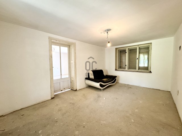 Eladó családi ház, Bátaszéken 11.9 M Ft, 3 szobás