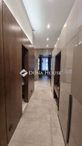 Eladó téglalakás, Budapesten, V. kerületben 250 M Ft, 3 szobás